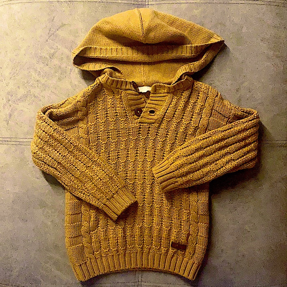 Gucci Boys 100% wool cable knit hoodie sweater